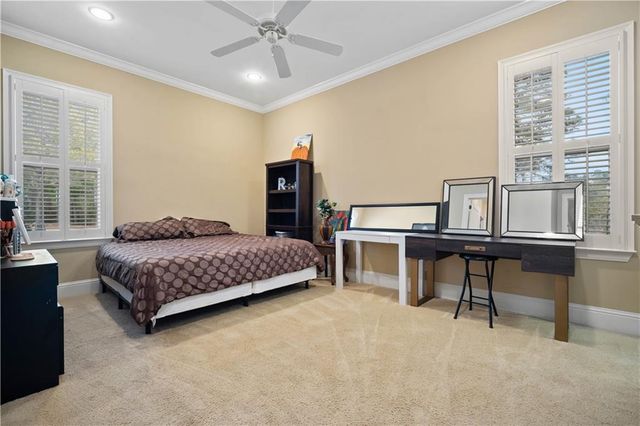 3203 Wynnfield Drive E, Mobile, AL 36695