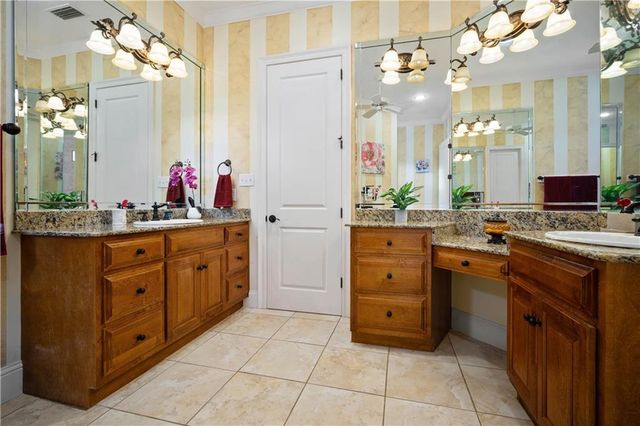 3203 Wynnfield Drive E, Mobile, AL 36695