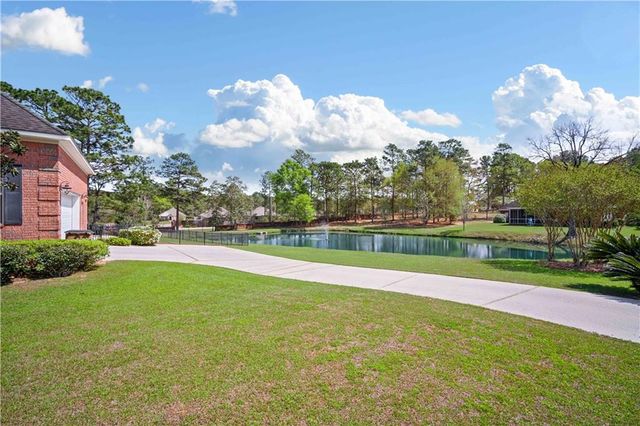 3203 Wynnfield Drive E, Mobile, AL 36695