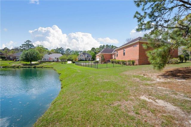 3203 Wynnfield Drive E, Mobile, AL 36695