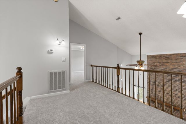 7709 Diamondhead Drive, Ooltewah, TN 37363