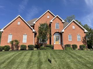 265 Gray Hawk Trl, Clarksville, TN 37043