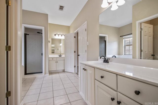 1602 Rodeo Drive, Bryant, AR 72022