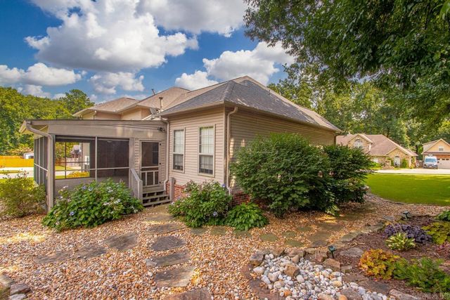 1602 Rodeo Drive, Bryant, AR 72022