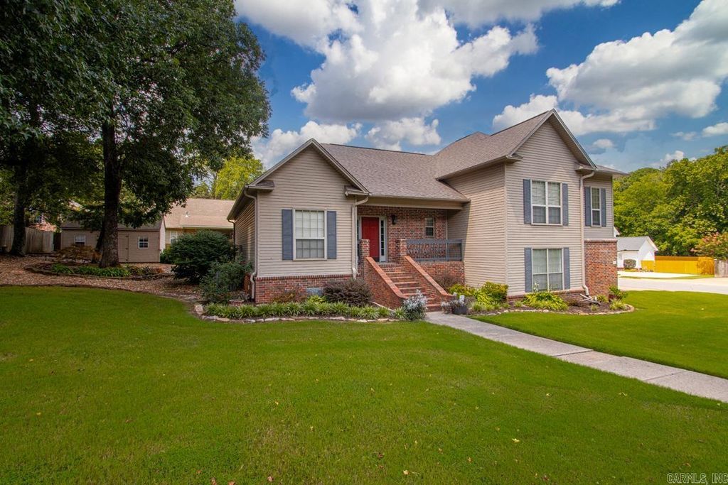 1602 Rodeo Drive, Bryant, AR 72022