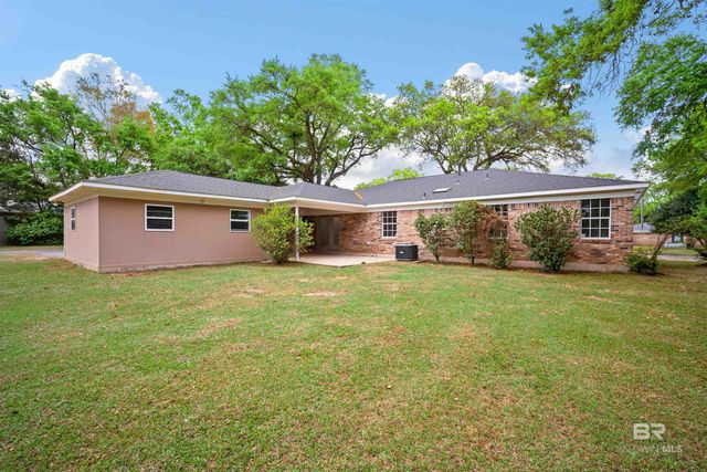 705 OAK FIELD Drive, Mobile, AL 36609