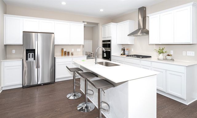 26900 Napier Road, Novi, MI 48374