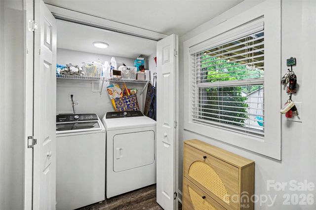 1528 S Point Road, Belmont, NC 28012