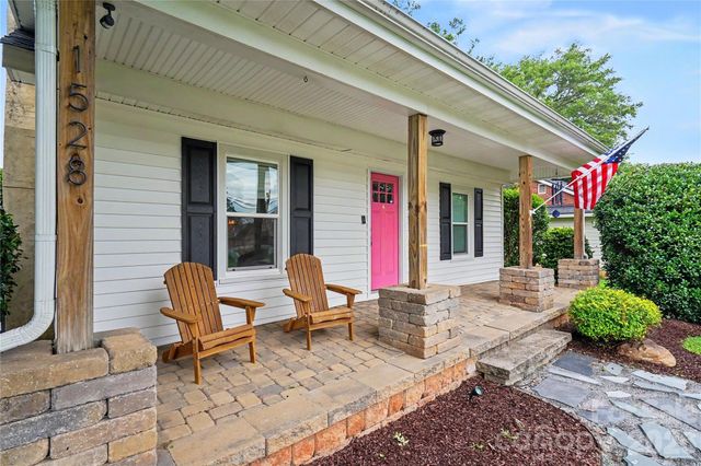1528 S Point Road, Belmont, NC 28012