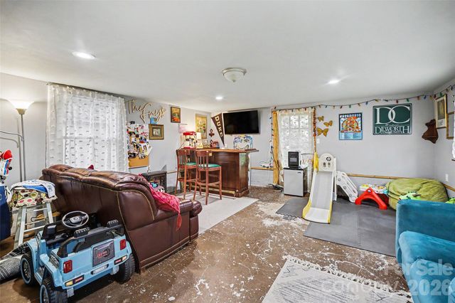 1528 S Point Road, Belmont, NC 28012