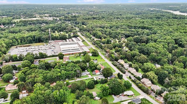 1528 S Point Road, Belmont, NC 28012