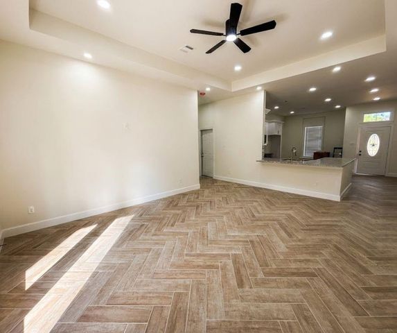 107 County Road 3372, Cleveland, TX 77327