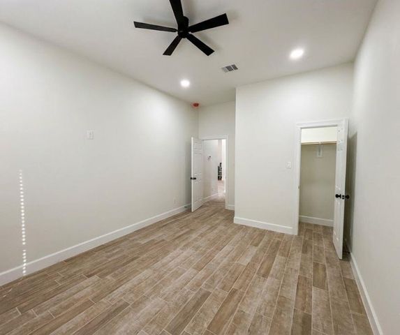 107 County Road 3372, Cleveland, TX 77327