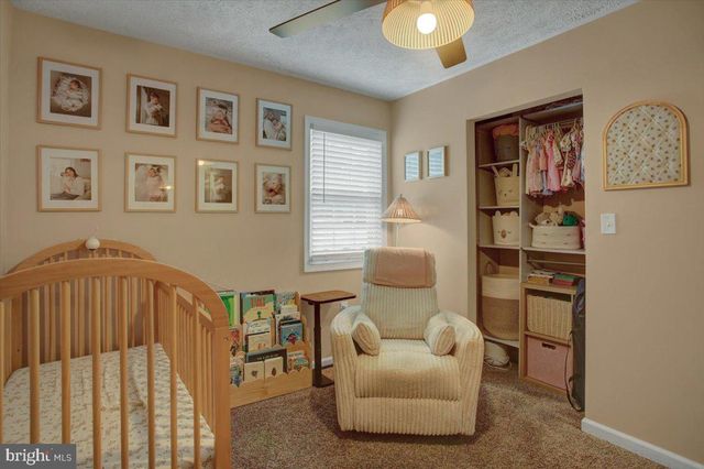 1020 BRANDON DR, Chambersburg, PA 17201