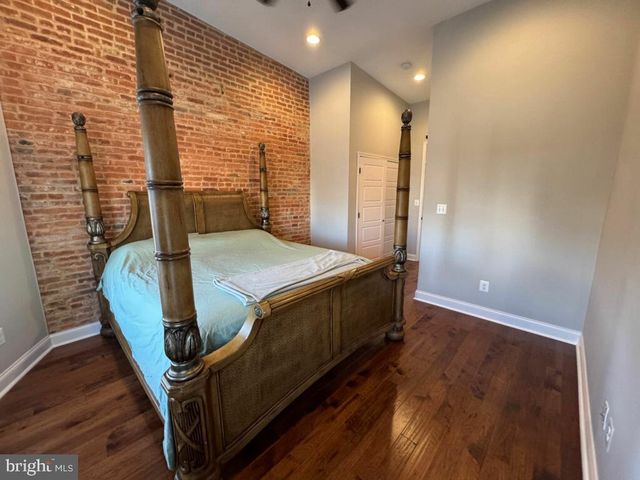 812 W 34TH ST, Baltimore, MD 21211