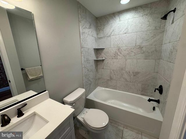 812 W 34TH ST, Baltimore, MD 21211