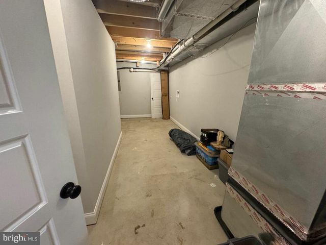 812 W 34TH ST, Baltimore, MD 21211
