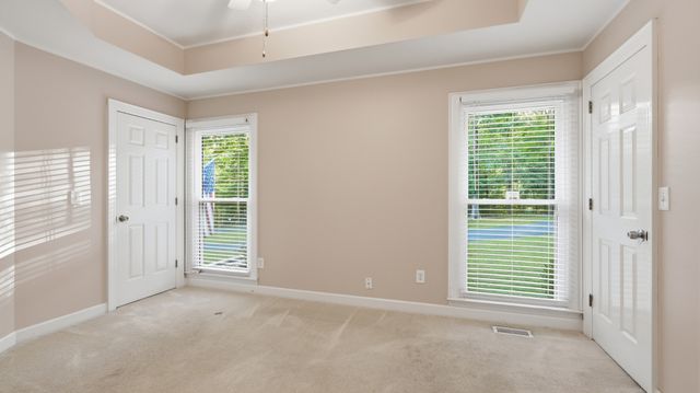419 Laurel Crown Rd, Manchester, TN 37355