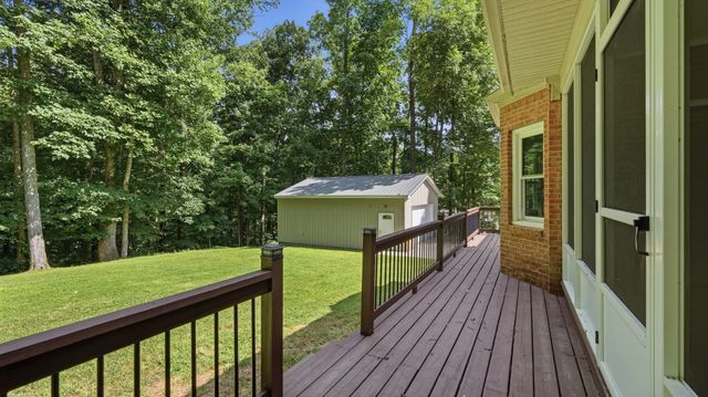 419 Laurel Crown Rd, Manchester, TN 37355
