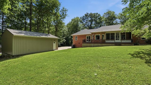 419 Laurel Crown Rd, Manchester, TN 37355