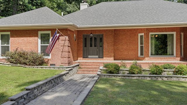 419 Laurel Crown Rd, Manchester, TN 37355