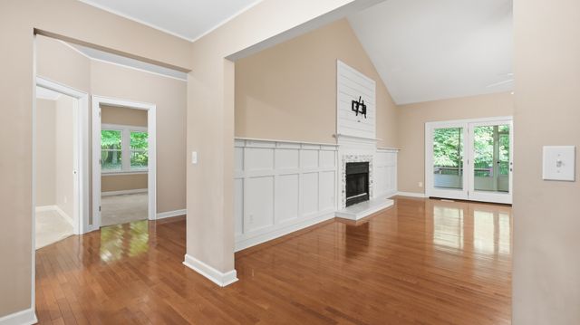419 Laurel Crown Rd, Manchester, TN 37355