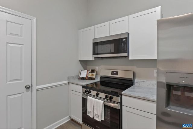 8 JENNINGS DR, Palmyra, VA 22963