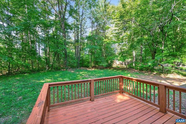 8 JENNINGS DR, Palmyra, VA 22963
