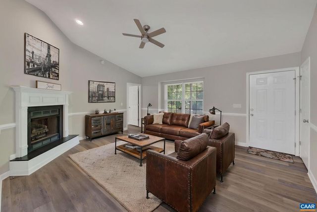 8 JENNINGS DR, Palmyra, VA 22963