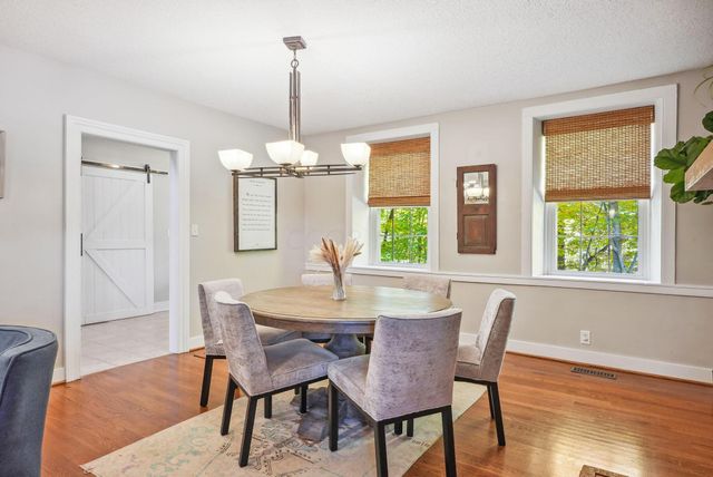 1444 Blue Jay Road, Heath, OH 43056
