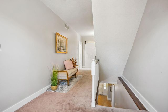 1444 Blue Jay Road, Heath, OH 43056
