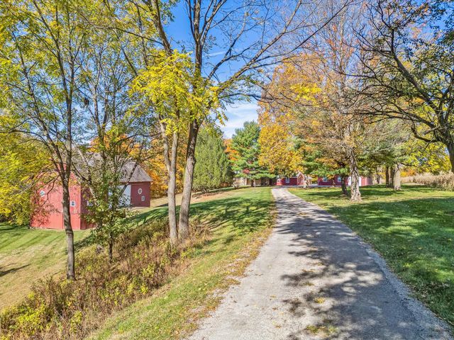 1444 Blue Jay Road, Heath, OH 43056