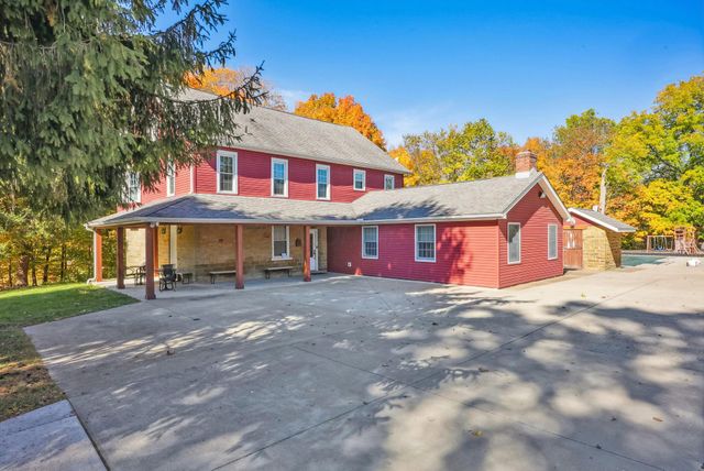 1444 Blue Jay Road, Heath, OH 43056