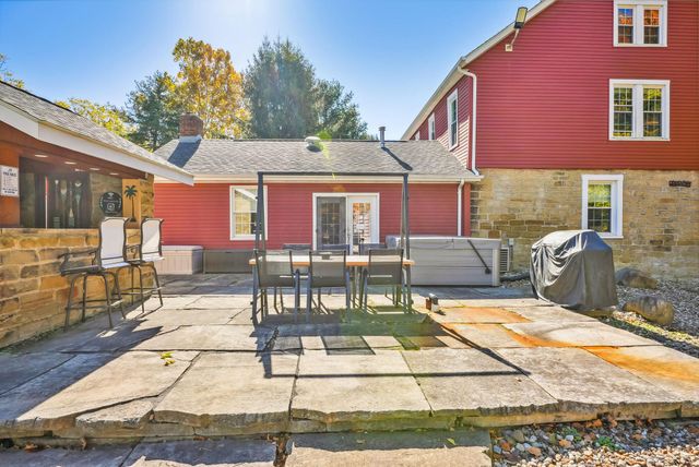1444 Blue Jay Road, Heath, OH 43056