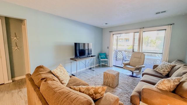 202 Maison Dr Apt L104, Myrtle Beach, SC 29572