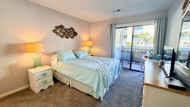 202 Maison Dr Apt L104, Myrtle Beach, SC 29572