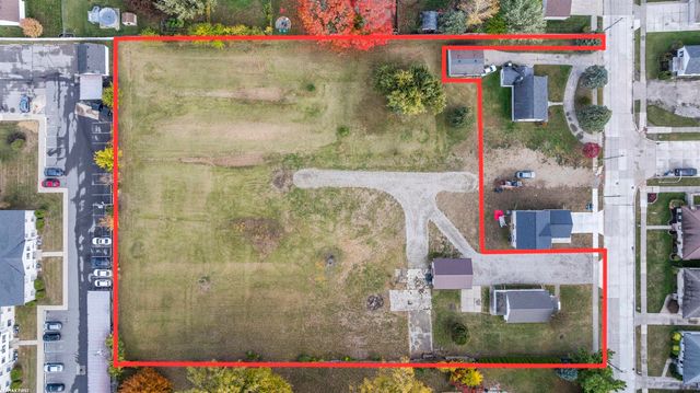 18905 VOILAND Street, Roseville, MI 48066