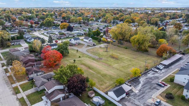 18905 VOILAND Street, Roseville, MI 48066
