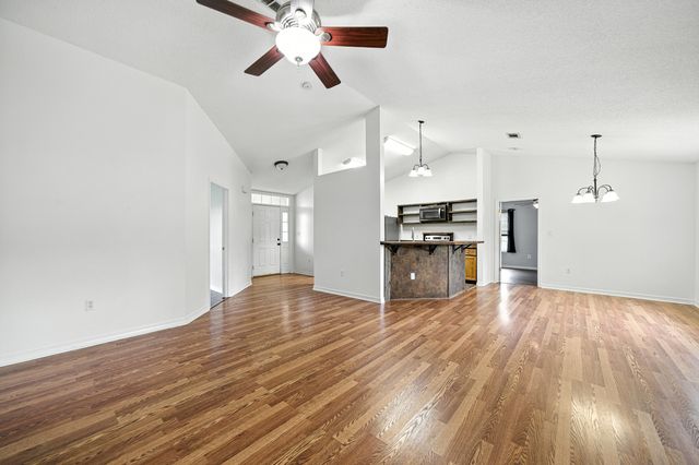 5315 Whitney Court, Crestview, FL 32536