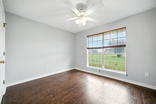 5315 Whitney Court, Crestview, FL 32536