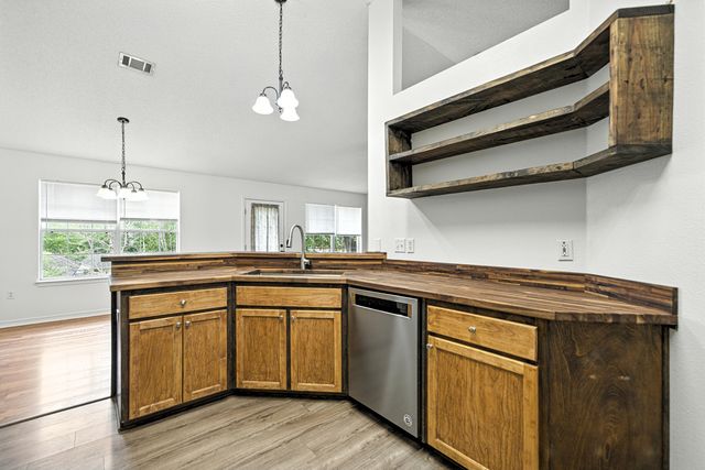 5315 Whitney Court, Crestview, FL 32536