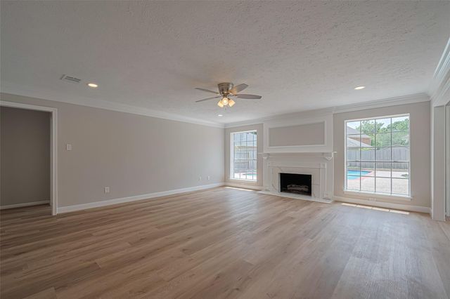 7419 Foxton Place Court, Houston, TX 77095