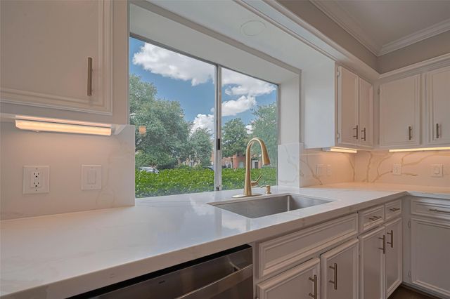 7419 Foxton Place Court, Houston, TX 77095