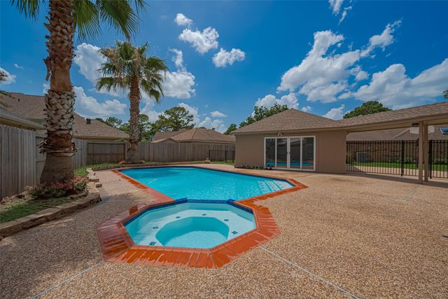 7419 Foxton Place Court, Houston, TX 77095