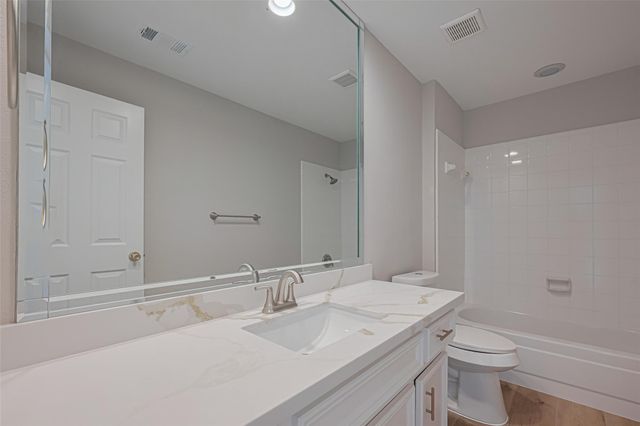 7419 Foxton Place Court, Houston, TX 77095