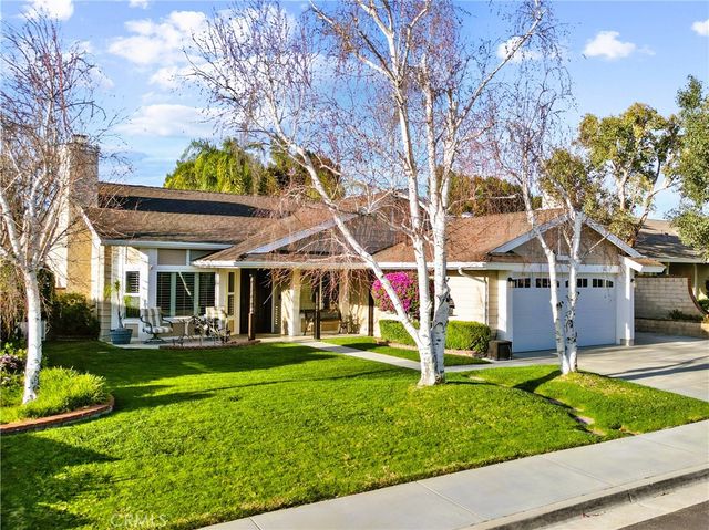 22515 Honnold Drive, Saugus, CA 91350