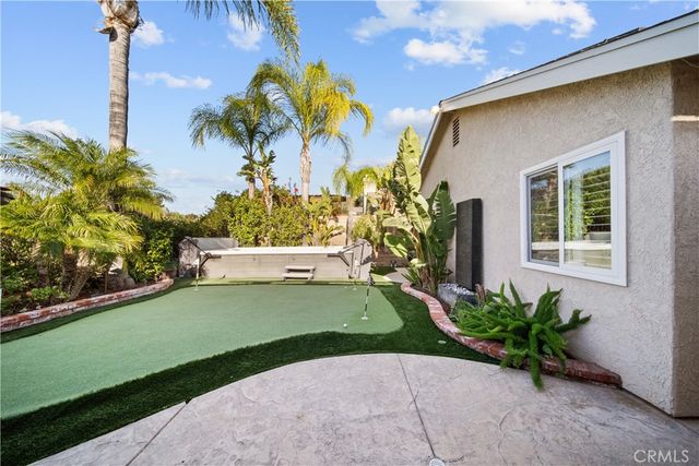 22515 Honnold Drive, Saugus, CA 91350