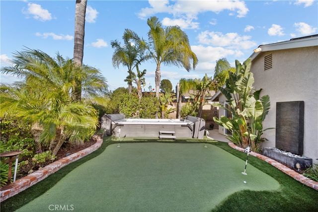 22515 Honnold Drive, Saugus, CA 91350