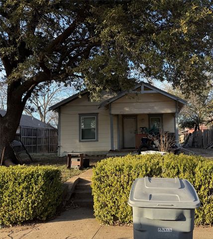2531 Catherine Street, Dallas, TX 75211