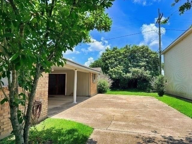 200 Pamela Place, Thibodaux, LA 70301